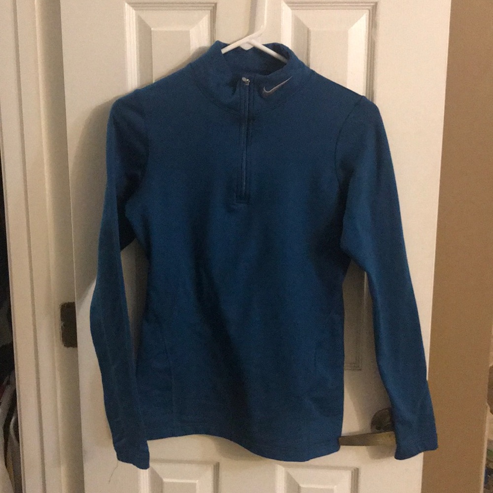 Nike pullover